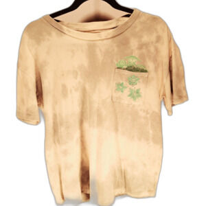 Disney & Her Universe Raya & The Last Dragon pocket t-shirt, embroidered, Med